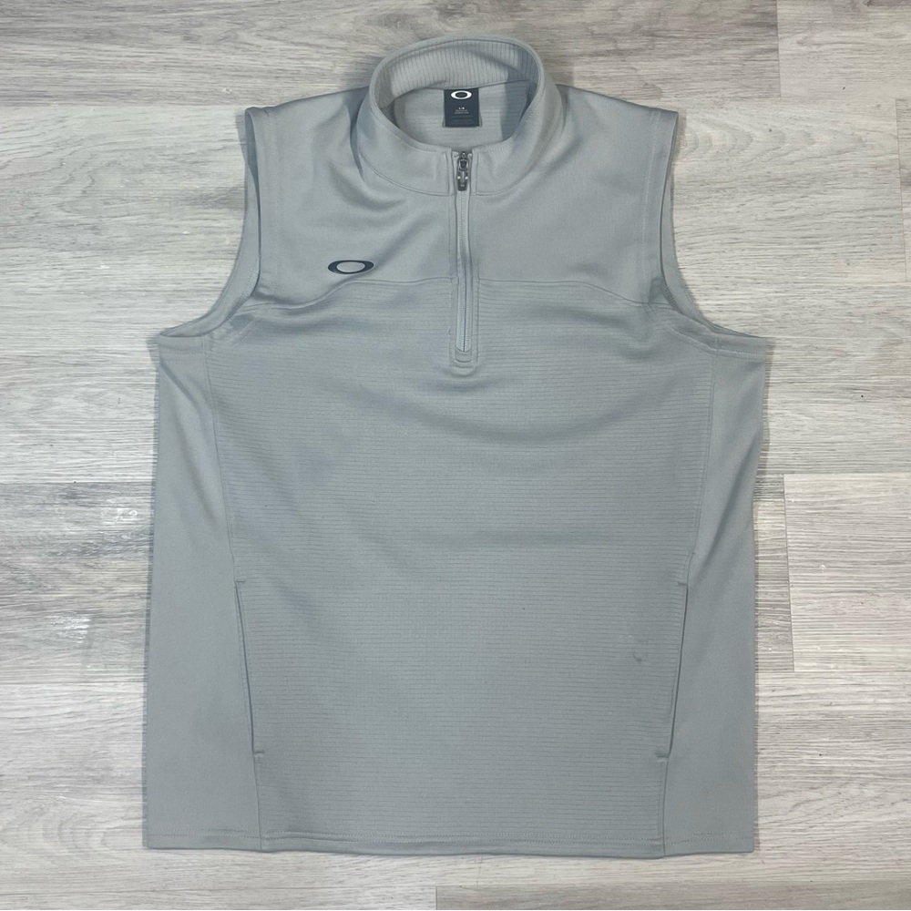 Oakley Light Gray Zip-Up Vest sz L